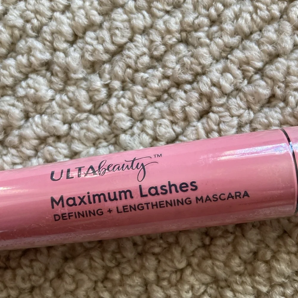 NEW Ulta Beauty Maximum Lashes Defining Lengthening Mascara Jet Black Full Size